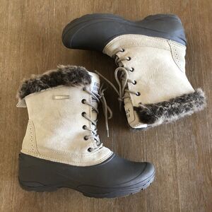 Field & Stream Pac Boots Womens 10 Water Resistant Suede Faux Fur Ivory Outdoor